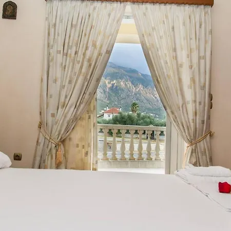 Green Flat Close To The Beach Апартаменты