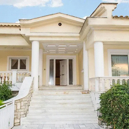 Апартаменты Green Flat Close To The Beach *