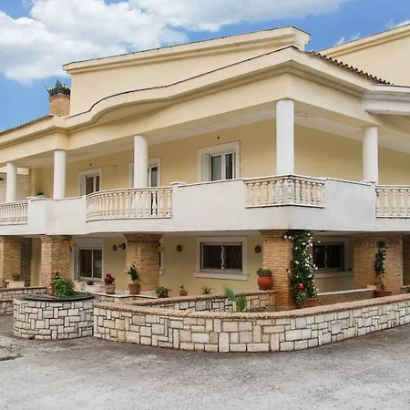 Апартаменты Green Flat Close To The Beach *